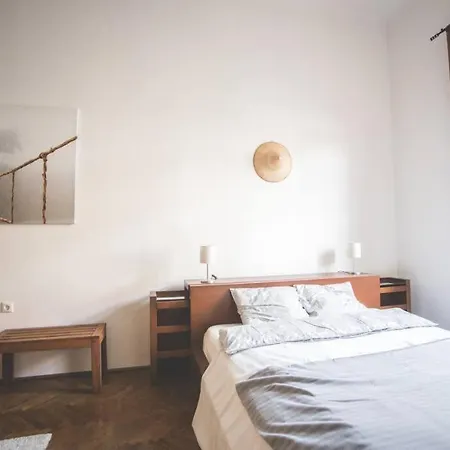 Spacious Luxury Designer Flat 아파트 부다페스트