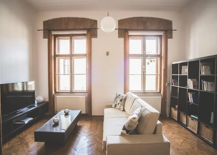 Apartament Spacious Luxury Designer Flat